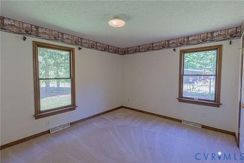 Tiny photo for 5025 S Garden Road, Providence Forge, VA 23140 (MLS # 2612886)