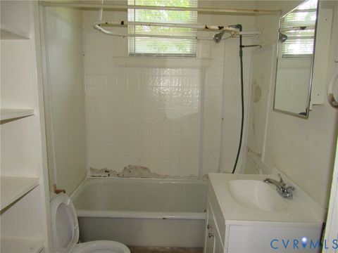 Tiny photo for 3204 Fendall Avenue, Richmond, VA 23222 (MLS # 2620288)