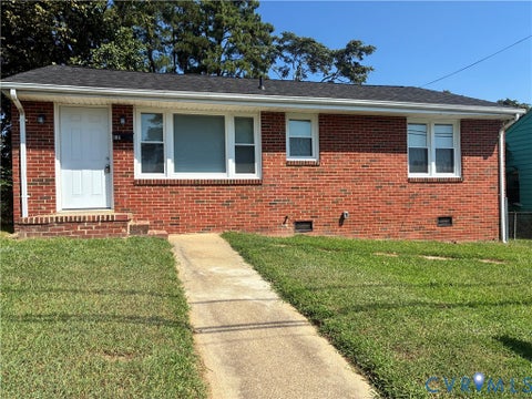 Photo of 106 Hargrave Avenue, Colonial Heights, VA 23834 (MLS # 2625243)