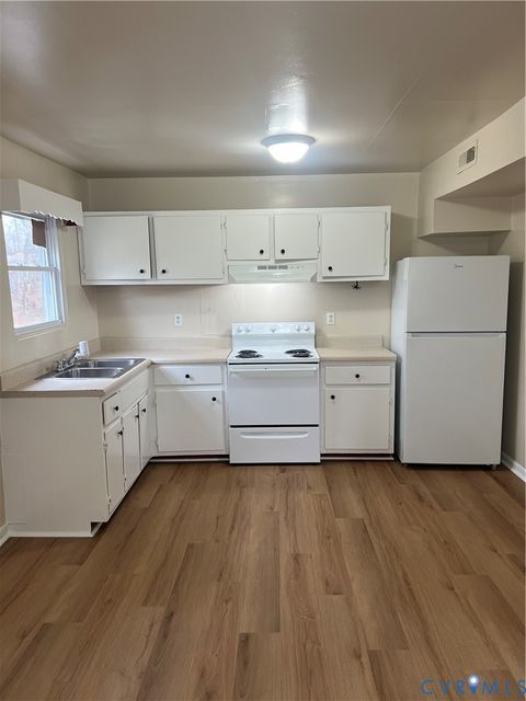 Tiny photo for 1013 Liberty Avenue #A, Hopewell, VA 23860 (MLS # 2604774)