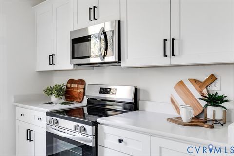 Tiny photo for 1724.5 N 20th Street, Richmond, VA 23223 (MLS # 2529133)