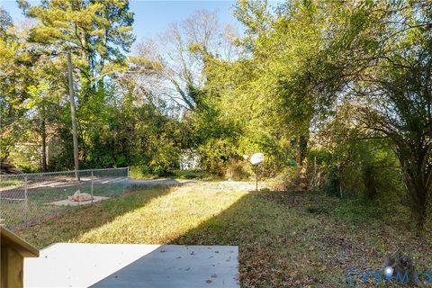 Tiny photo for 1724.5 N 20th Street, Richmond, VA 23223 (MLS # 2529133)