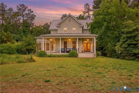 Tiny photo for 9562 Graves RD, South Chesterfield, VA 23803 (MLS # 2612555)