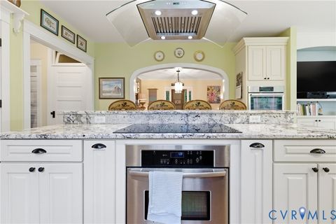 Tiny photo for 9562 Graves RD, South Chesterfield, VA 23803 (MLS # 2612555)