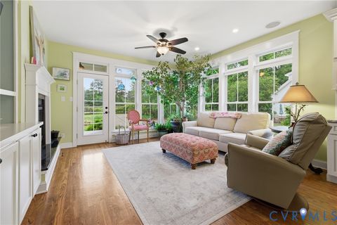 Tiny photo for 9562 Graves RD, South Chesterfield, VA 23803 (MLS # 2612555)