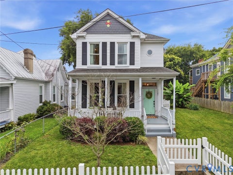 Photo of 1107 Oakwood Avenue, Richmond, VA 23223 (MLS # 2618224)