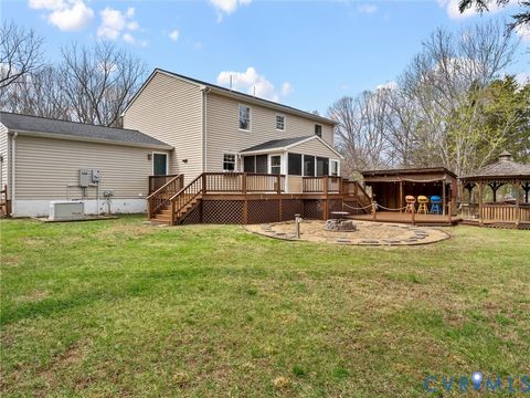 Tiny photo for 364 Poplar Drive, Louisa, VA 23093 (MLS # 2607535)