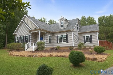 Photo of 4820 Journeys End Estates, Goochland, VA 23063 (MLS # 2529413)