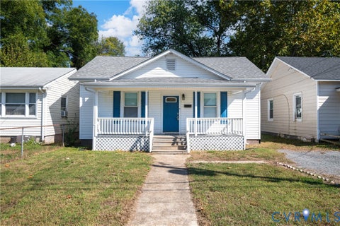 Tiny photo for 113 Spring Street, Petersburg, VA 23803 (MLS # 2628182)