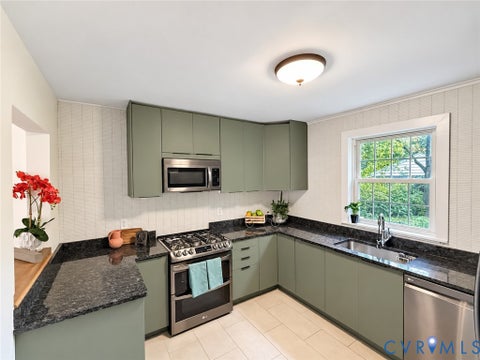 Tiny photo for 518 Central Terrace, Hopewell, VA 23860 (MLS # 2626256)