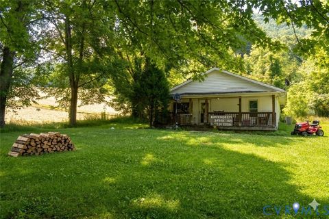Photo of 2374 Hilton Road, Gate City, VA 24251 (MLS # 2615762)