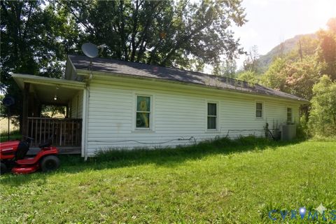 Tiny photo for 2374 Hilton Road, Gate City, VA 24251 (MLS # 2615762)