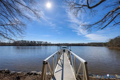 Tiny photo for 615 Sandie Point Dr Dr, Clarksville, VA 23927 (MLS # 2607026)