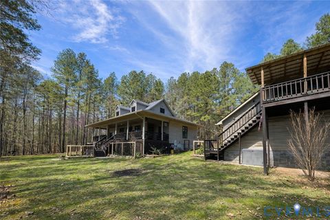 Tiny photo for 615 Sandie Point Dr Dr, Clarksville, VA 23927 (MLS # 2607026)