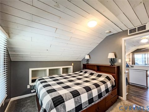 Tiny photo for 615 Sandie Point Dr Dr, Clarksville, VA 23927 (MLS # 2607026)