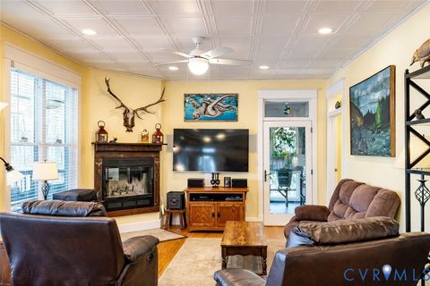 Tiny photo for 615 Sandie Point Dr Dr, Clarksville, VA 23927 (MLS # 2607026)