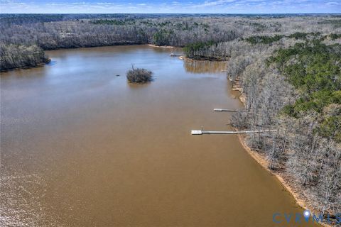 Tiny photo for 615 Sandie Point Dr Dr, Clarksville, VA 23927 (MLS # 2607026)