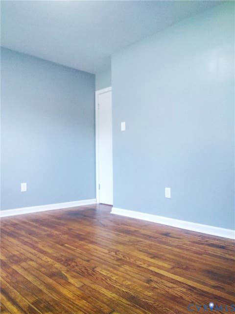 Tiny photo for 507 Tavern Street, Blackstone, VA 23824 (MLS # 2623004)