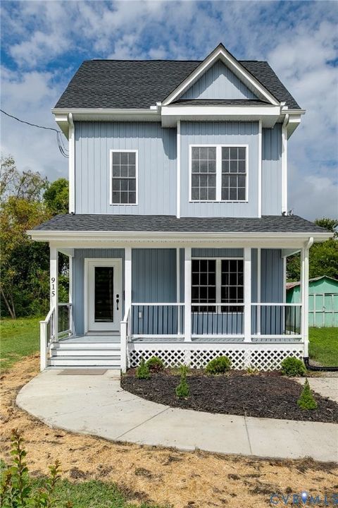 Tiny photo for 915 W Wythe Street, Petersburg, VA 23803 (MLS # 2527492)