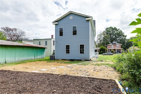 Tiny photo for 915 W Wythe Street, Petersburg, VA 23803 (MLS # 2527492)