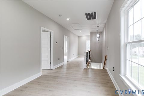 Tiny photo for 915 W Wythe Street, Petersburg, VA 23803 (MLS # 2527492)