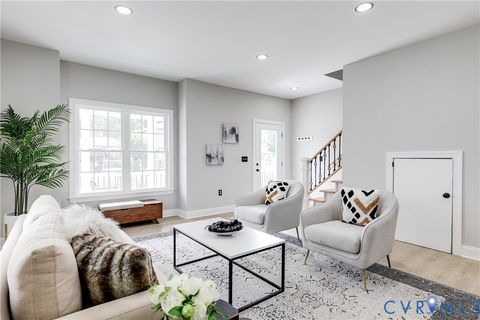 Tiny photo for 915 W Wythe Street, Petersburg, VA 23803 (MLS # 2527492)