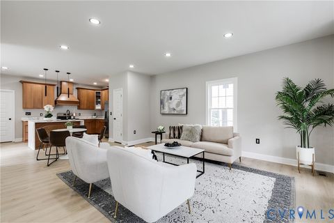 Tiny photo for 915 W Wythe Street, Petersburg, VA 23803 (MLS # 2527492)