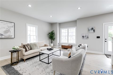 Tiny photo for 915 W Wythe Street, Petersburg, VA 23803 (MLS # 2527492)