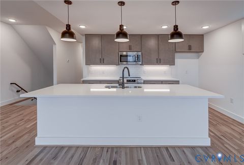 Tiny photo for 905 Bainbridge Street, Richmond, VA 23224 (MLS # 2532475)