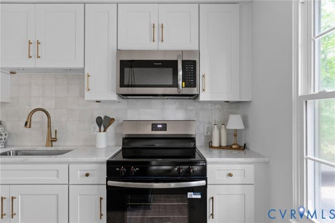 Tiny photo for 13702 Carriage Creek Place, Midlothian, VA 23112 (MLS # 2618373)