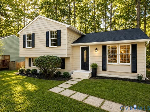 Photo of 13702 Carriage Creek Place, Midlothian, VA 23112 (MLS # 2618373)