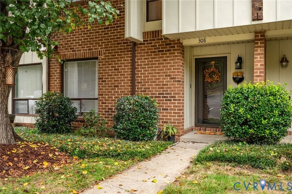 308 COLONEL DR, HENRICO, VA 23075 - Image 2f88765d5d504f462502839683a080ea/807973606