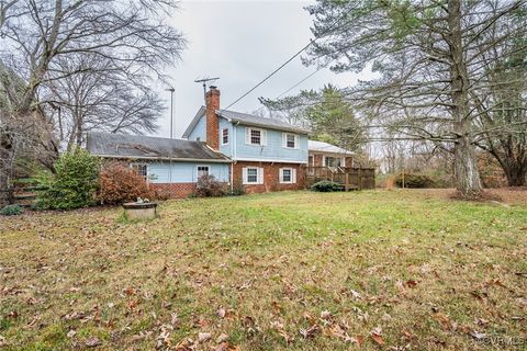 A home in Bumpass