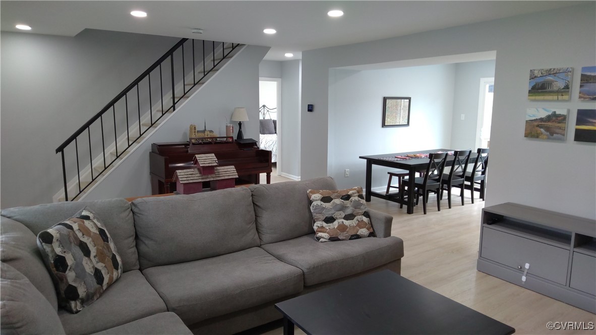 4111 Mount Echo Lane