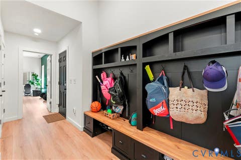 Tiny photo for 7 Gamebird Court, Manakin Sabot, VA 23103 (MLS # 2622608)