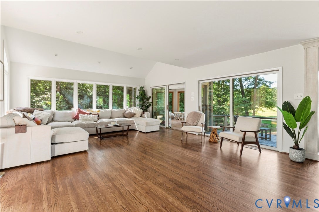 7 Gamebird Court