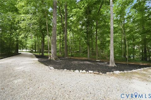 Tiny photo for 3216 Marlboro Court, Richmond, VA 23225 (MLS # 2610864)