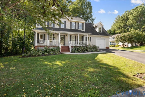 Photo of 11919 Chestnut Creek Drive, Midlothian, VA 23112 (MLS # 2625079)