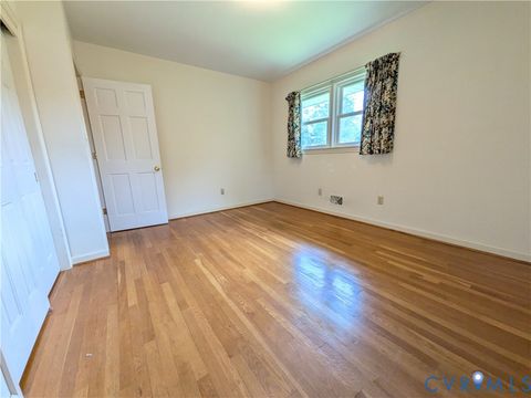 Tiny photo for 1209 Ashland Circle, Bedford, VA 24523 (MLS # 2619678)