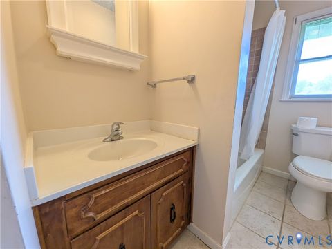 Tiny photo for 1209 Ashland Circle, Bedford, VA 24523 (MLS # 2619678)