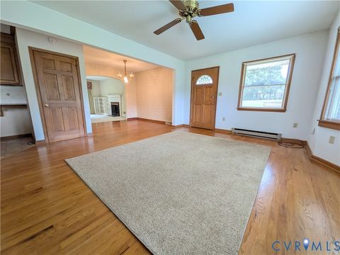 Tiny photo for 1209 Ashland Circle, Bedford, VA 24523 (MLS # 2619678)