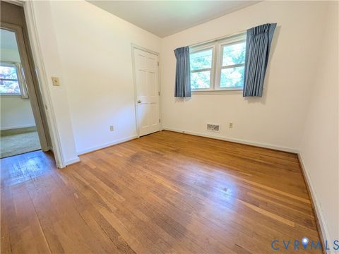Tiny photo for 1209 Ashland Circle, Bedford, VA 24523 (MLS # 2619678)