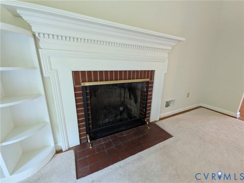 Tiny photo for 1209 Ashland Circle, Bedford, VA 24523 (MLS # 2619678)