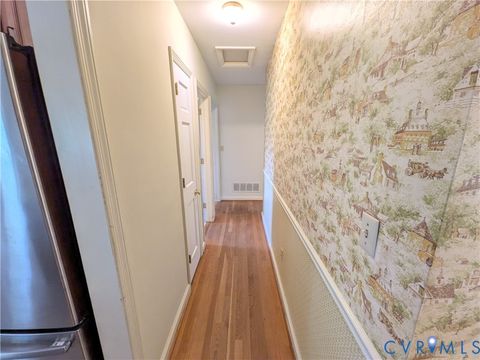 Tiny photo for 1209 Ashland Circle, Bedford, VA 24523 (MLS # 2619678)