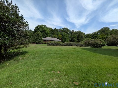 Tiny photo for 1209 Ashland Circle, Bedford, VA 24523 (MLS # 2619678)