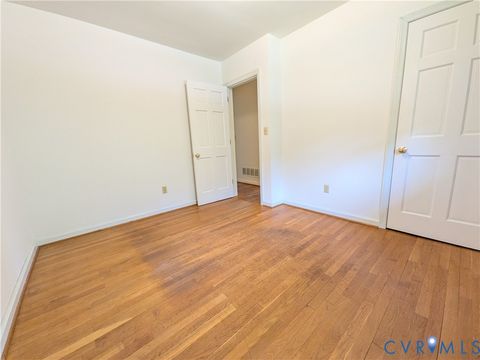 Tiny photo for 1209 Ashland Circle, Bedford, VA 24523 (MLS # 2619678)