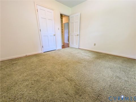 Tiny photo for 1209 Ashland Circle, Bedford, VA 24523 (MLS # 2619678)