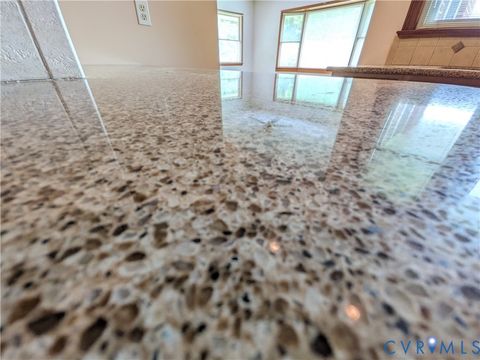Tiny photo for 1209 Ashland Circle, Bedford, VA 24523 (MLS # 2619678)