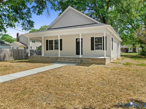 Tiny photo for 3104 Saint Charles St, Hopewell, VA 23860 (MLS # 2609958)