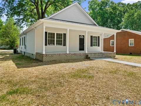 Tiny photo for 3104 Saint Charles St, Hopewell, VA 23860 (MLS # 2609958)